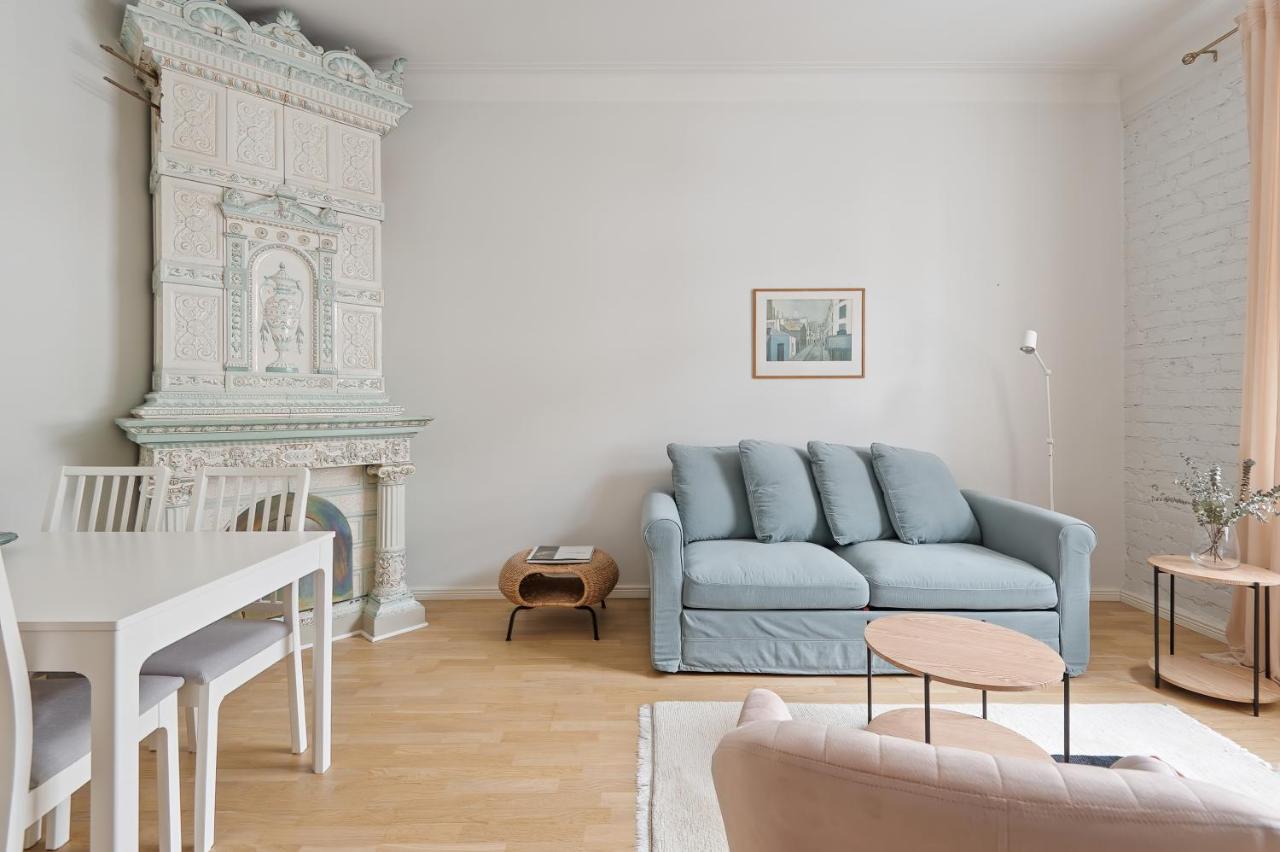 Wehost Fabulous 2Br In Prestigious Punavuori @Iso Roobertinkatu 26 Helsínquia Exterior foto