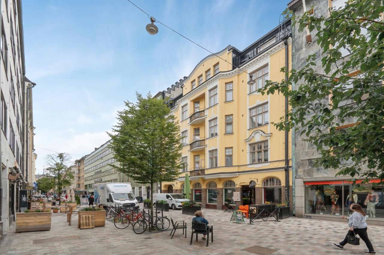 Wehost Fabulous 2Br In Prestigious Punavuori @Iso Roobertinkatu 26 Helsínquia Exterior foto