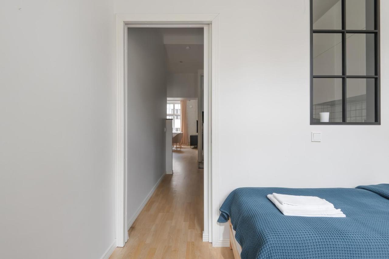 Wehost Fabulous 2Br In Prestigious Punavuori @Iso Roobertinkatu 26 Helsínquia Exterior foto