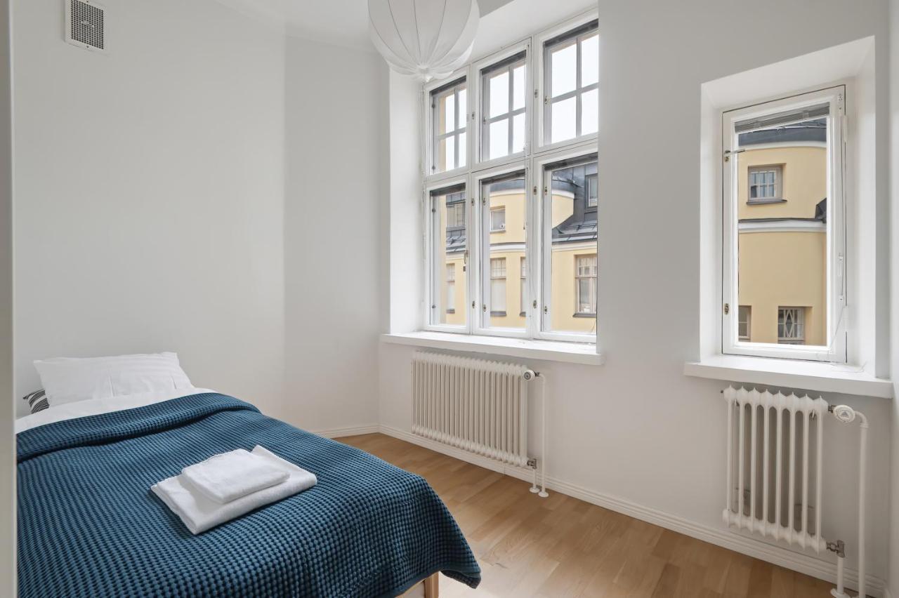 Wehost Fabulous 2Br In Prestigious Punavuori @Iso Roobertinkatu 26 Helsínquia Exterior foto